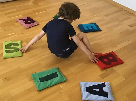 Wahrnehmungsschwächen bei Kindern können durch Training der sensorischen Integration verbessert werden